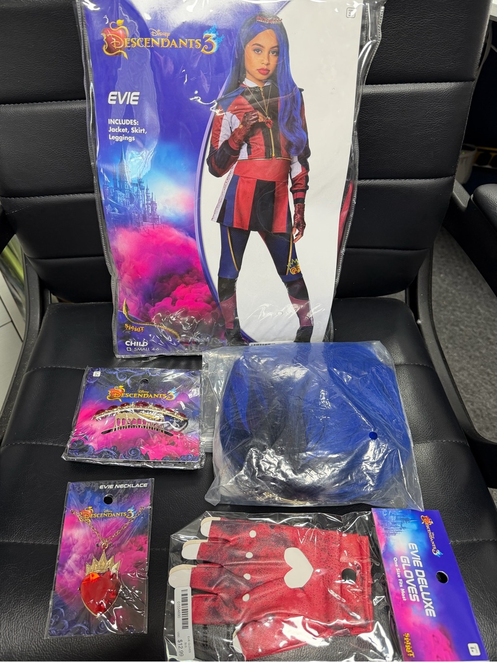Descendants 3 Evie Costume Bundle – Child Small (4–6)